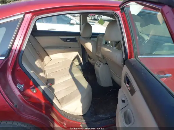 1N4AL3AP7GC160366 2016 NISSAN ALTIMA - Image 8