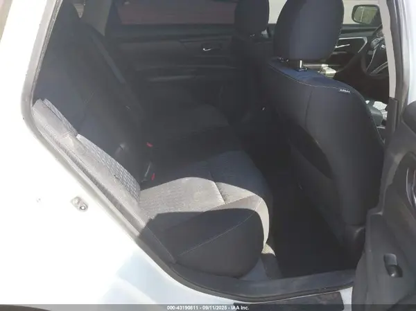 1N4AL3AP7GC163512 2016 NISSAN ALTIMA - Image 8