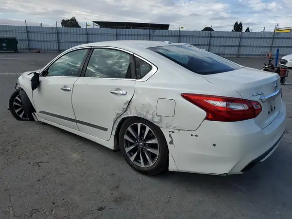1N4AL3AP7GC173411 2016 NISSAN ALTIMA - Image 2
