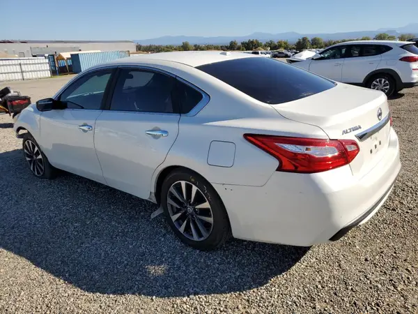 1N4AL3AP7GC173473 2016 NISSAN ALTIMA - Image 2
