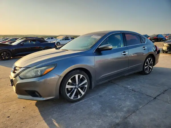 1N4AL3AP7GC175529 2016 NISSAN ALTIMA - Image 1