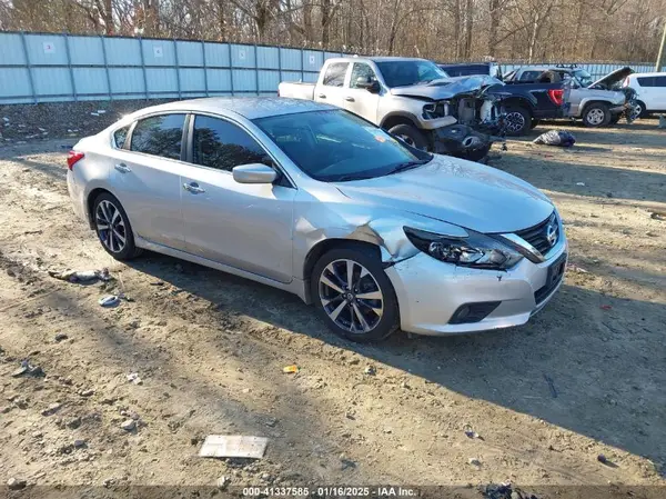 1N4AL3AP7GC177409 2016 NISSAN ALTIMA - Image 1