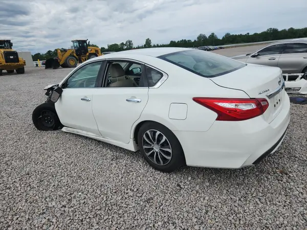 1N4AL3AP7GC180620 2016 NISSAN ALTIMA - Image 2