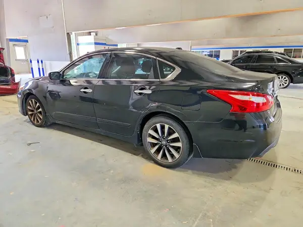 1N4AL3AP7GC183873 2016 NISSAN ALTIMA - Image 2