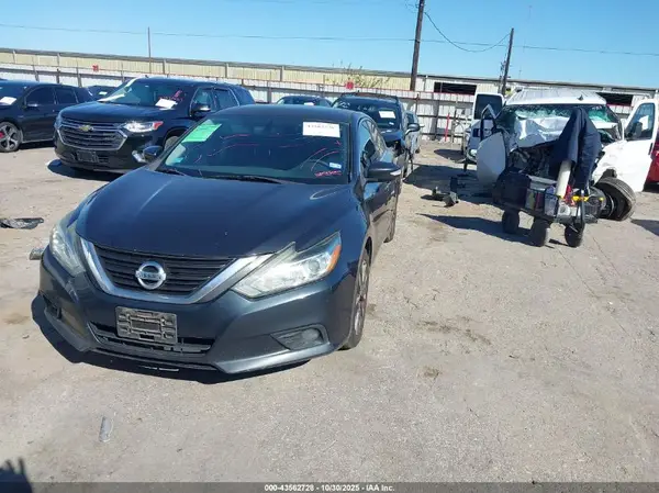 1N4AL3AP7GC184554 2016 NISSAN ALTIMA - Image 2