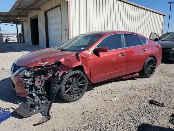 1N4AL3AP7GC185607 2016 NISSAN ALTIMA - Image 1