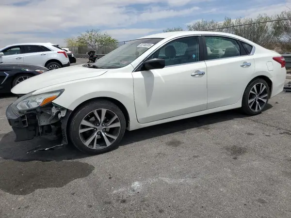 1N4AL3AP7GC186305 2016 NISSAN ALTIMA - Image 1
