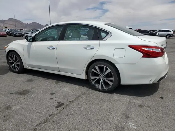 1N4AL3AP7GC186305 2016 NISSAN ALTIMA - Image 2