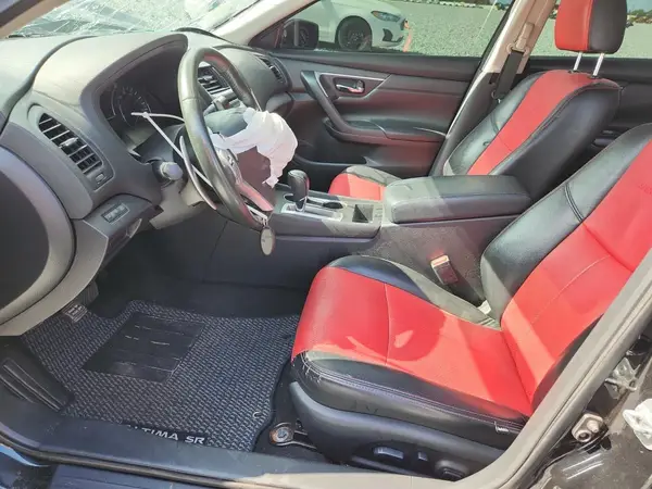 1N4AL3AP7GC186675 2016 NISSAN ALTIMA - Image 4