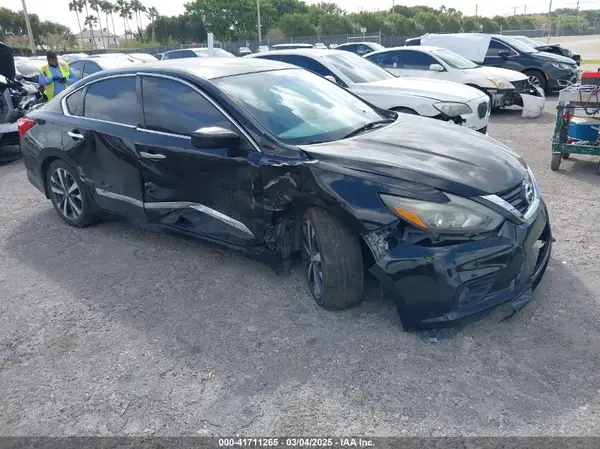 1N4AL3AP7GC187695 2016 NISSAN ALTIMA - Image 1