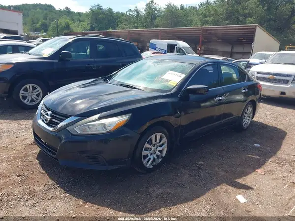 1N4AL3AP7GC188619 2016 NISSAN ALTIMA - Image 2