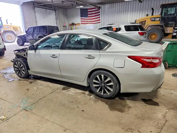 1N4AL3AP7GC188930 2016 NISSAN ALTIMA - Image 2
