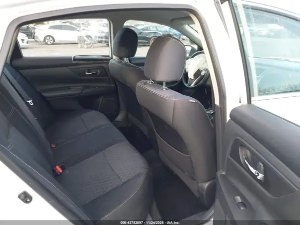 1N4AL3AP7GC199541 2016 NISSAN ALTIMA - Image 8
