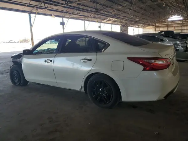 1N4AL3AP7GC201692 2016 NISSAN ALTIMA - Image 2