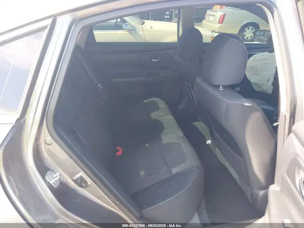1N4AL3AP7GC203068 2016 NISSAN ALTIMA - Image 8