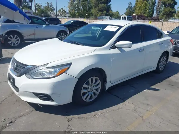 1N4AL3AP7GC204589 2016 NISSAN ALTIMA - Image 2
