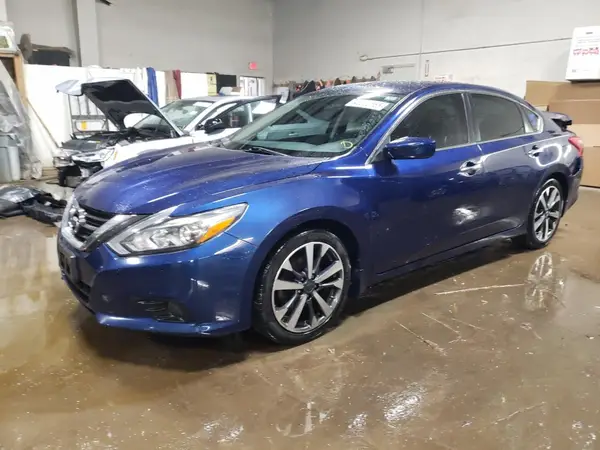 1N4AL3AP7GC208917 2016 NISSAN ALTIMA - Image 1