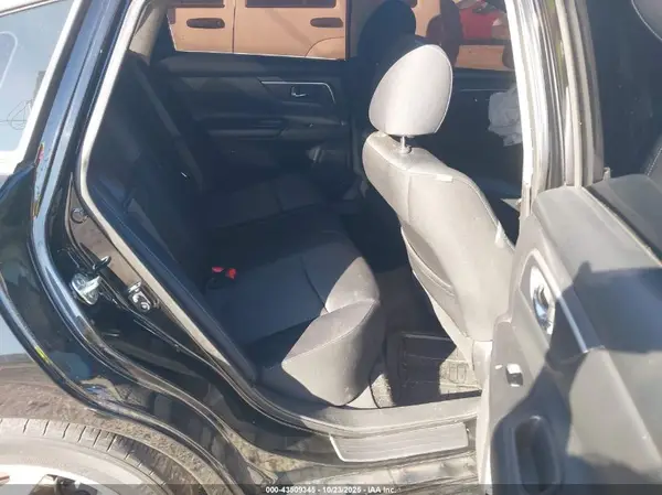 1N4AL3AP7GC209808 2016 NISSAN ALTIMA - Image 8