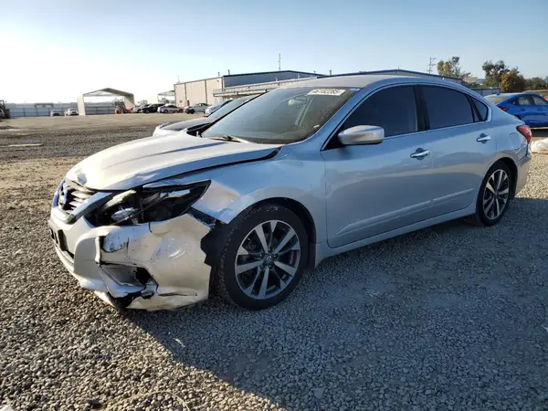 1N4AL3AP7GC211672 2016 NISSAN ALTIMA - Image 1