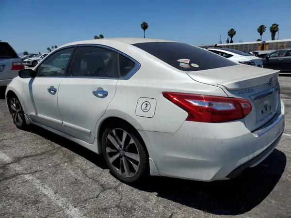 1N4AL3AP7GC213549 2016 NISSAN ALTIMA - Image 2
