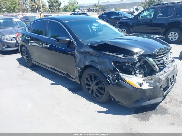 1N4AL3AP7GC222025 2016 NISSAN ALTIMA - Image 1