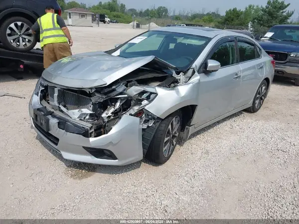 1N4AL3AP7GC223143 2016 NISSAN ALTIMA - Image 2