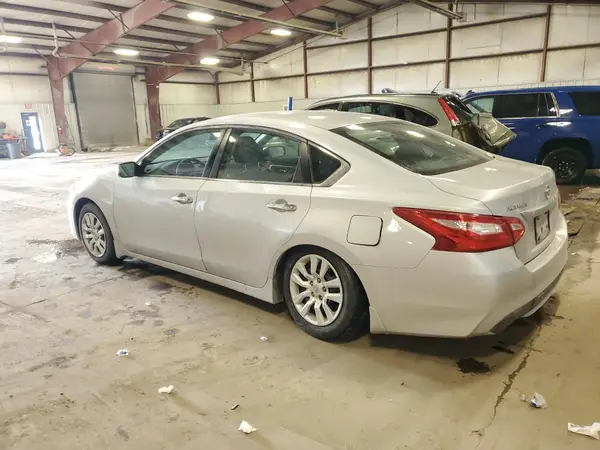 1N4AL3AP7GC223885 2016 NISSAN ALTIMA - Image 2