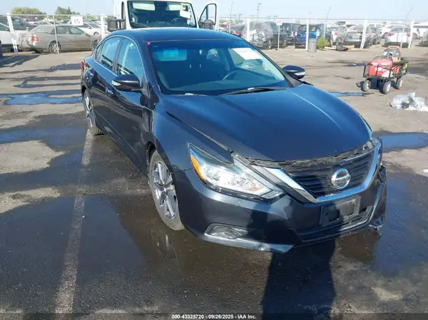 1N4AL3AP7GC224048 2016 NISSAN ALTIMA - Image 1