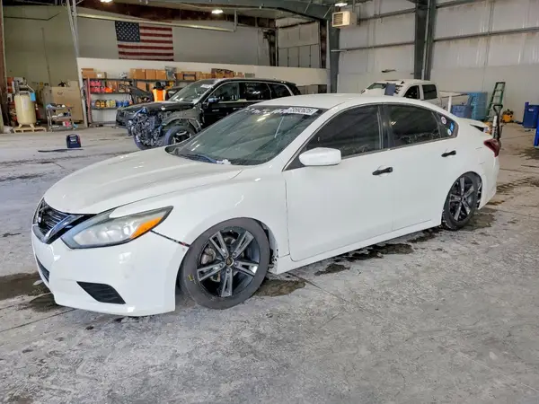 1N4AL3AP7GC225572 2016 NISSAN ALTIMA - Image 1