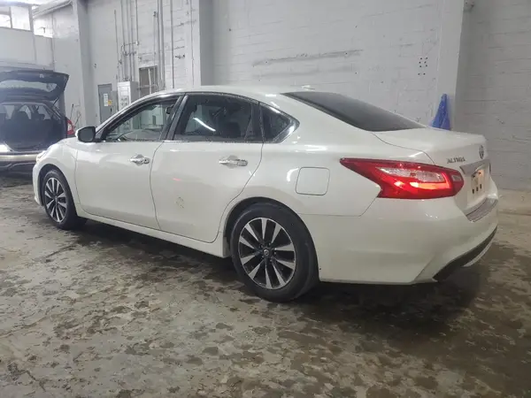 1N4AL3AP7GC228813 2016 NISSAN ALTIMA - Image 2