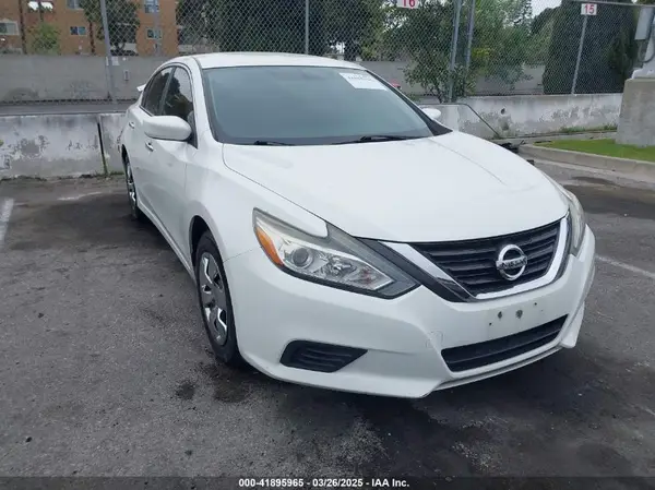 1N4AL3AP7GC228861 2016 NISSAN ALTIMA - Image 1