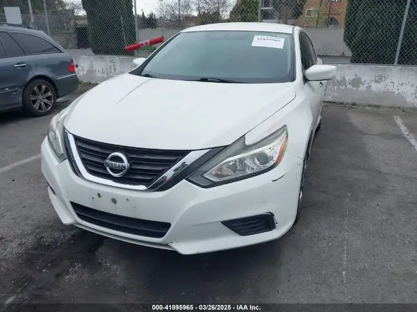 1N4AL3AP7GC228861 2016 NISSAN ALTIMA - Image 2