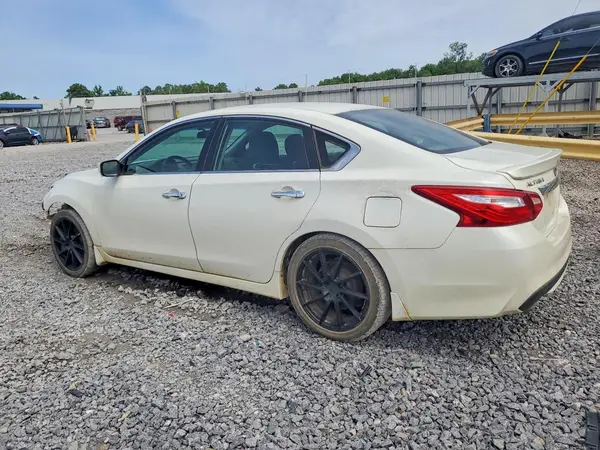1N4AL3AP7GC232599 2016 NISSAN ALTIMA - Image 2