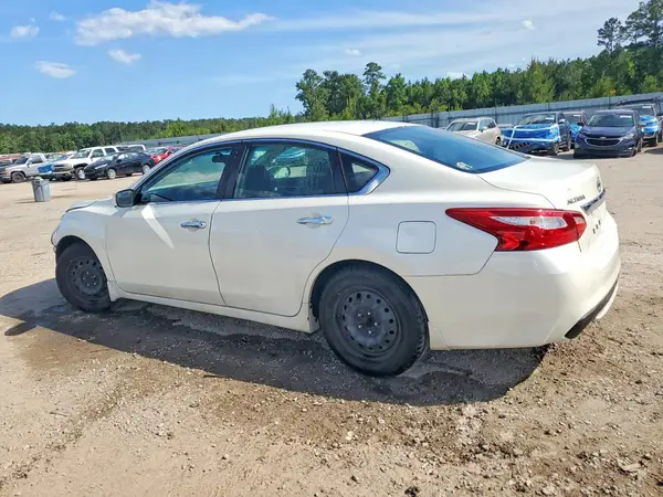 1N4AL3AP7GC242646 2016 NISSAN ALTIMA - Image 2