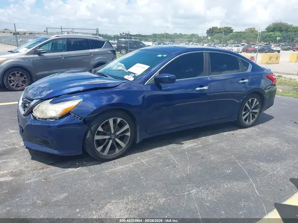 1N4AL3AP7GC243957 2016 NISSAN ALTIMA - Image 2