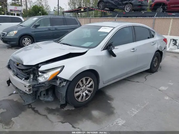 1N4AL3AP7GC245630 2016 NISSAN ALTIMA - Image 2
