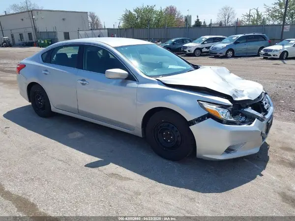 1N4AL3AP7GC249774 2016 NISSAN ALTIMA - Image 1
