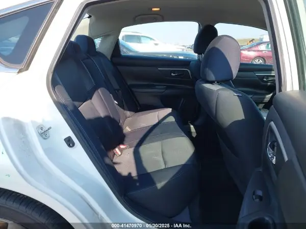 1N4AL3AP7GC255820 2016 NISSAN ALTIMA - Image 8