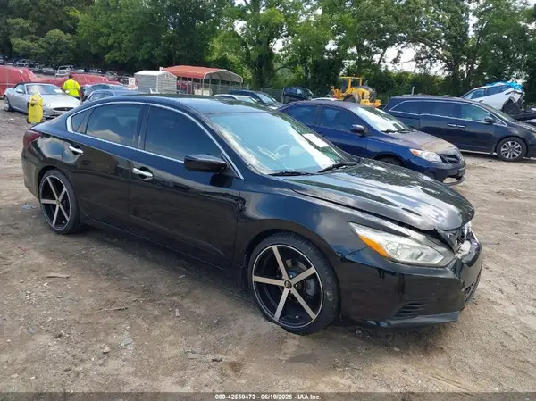 1N4AL3AP7GC256188 2016 NISSAN ALTIMA - Image 1