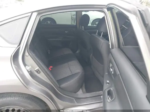 1N4AL3AP7GC256434 2016 NISSAN ALTIMA - Image 8