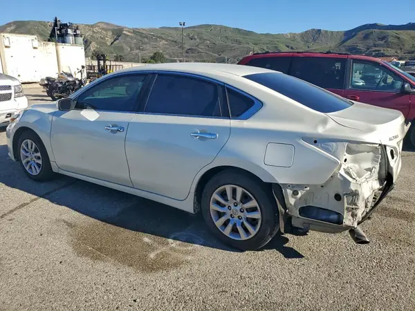 1N4AL3AP7GC257681 2016 NISSAN ALTIMA - Image 2