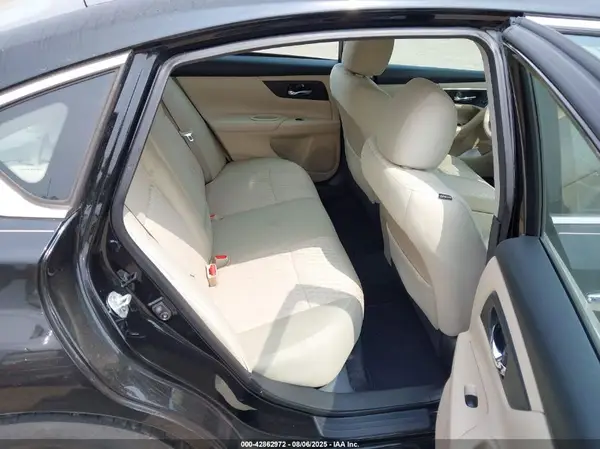 1N4AL3AP7GC258104 2016 NISSAN ALTIMA - Image 8