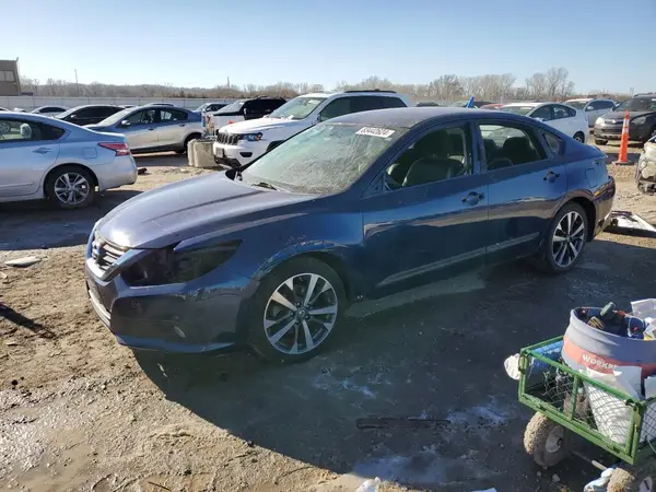 1N4AL3AP7GC261505 2016 NISSAN ALTIMA - Image 1