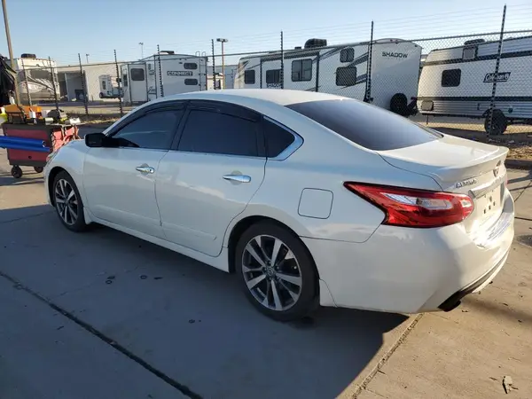 1N4AL3AP7GC262086 2016 NISSAN ALTIMA - Image 2