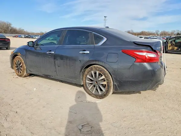 1N4AL3AP7GC268082 2016 NISSAN ALTIMA - Image 2