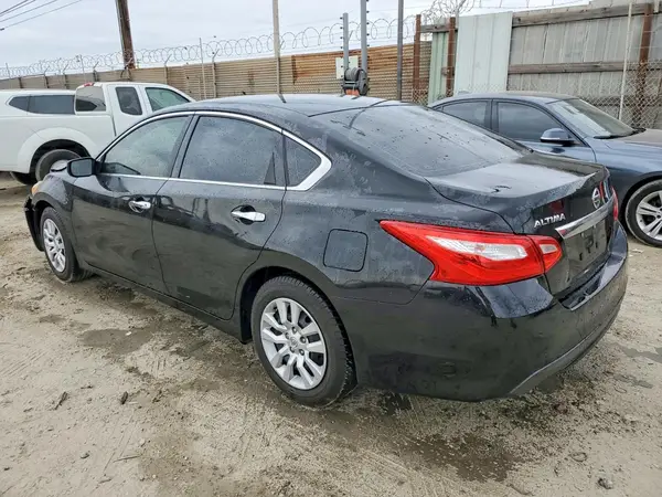 1N4AL3AP7GC268356 2016 NISSAN ALTIMA - Image 2