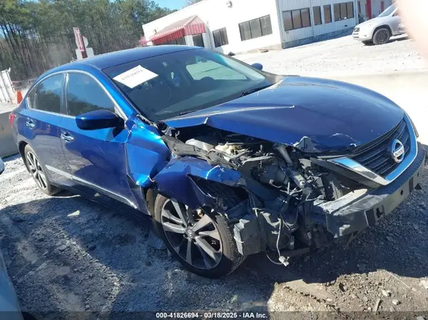 1N4AL3AP7GC268888 2016 NISSAN ALTIMA - Image 1