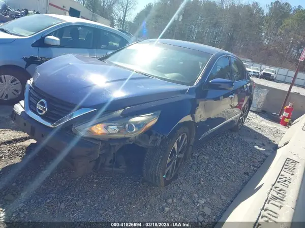 1N4AL3AP7GC268888 2016 NISSAN ALTIMA - Image 2