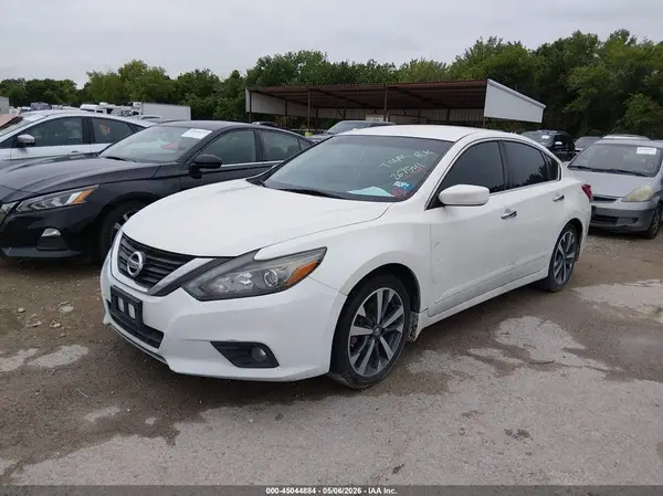 1N4AL3AP7GC269541 2016 NISSAN ALTIMA - Image 2