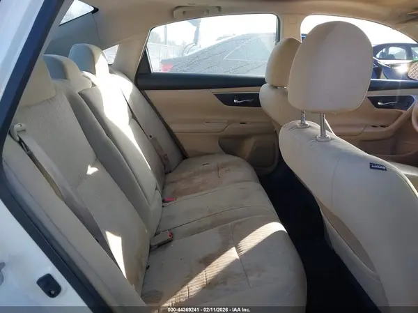 1N4AL3AP7GC273735 2016 NISSAN ALTIMA - Image 8